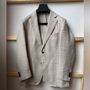 Beige Houndstooth Suitsupply Blazer